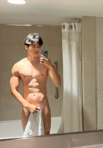 Yu-Duanqian-nude